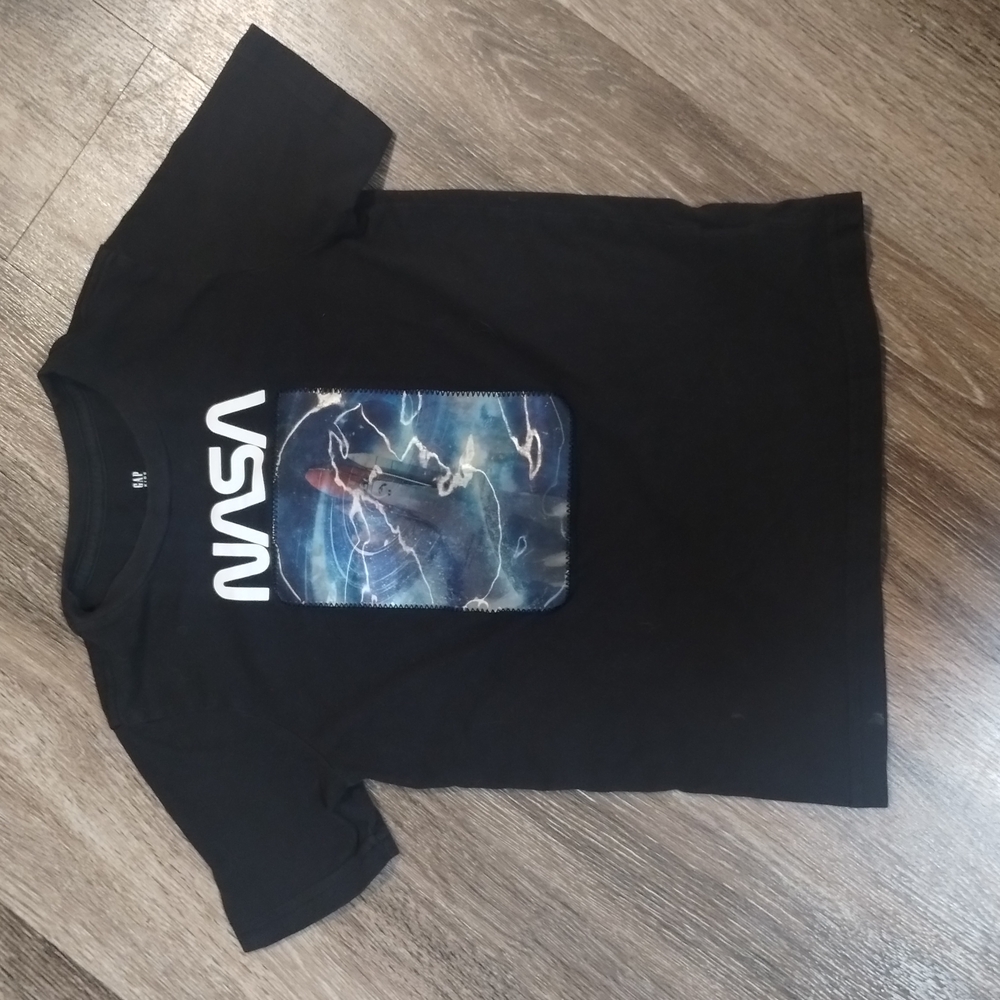 GAP Black NASA T-shirt & Grey Batman T-shirt, Boys Size Small